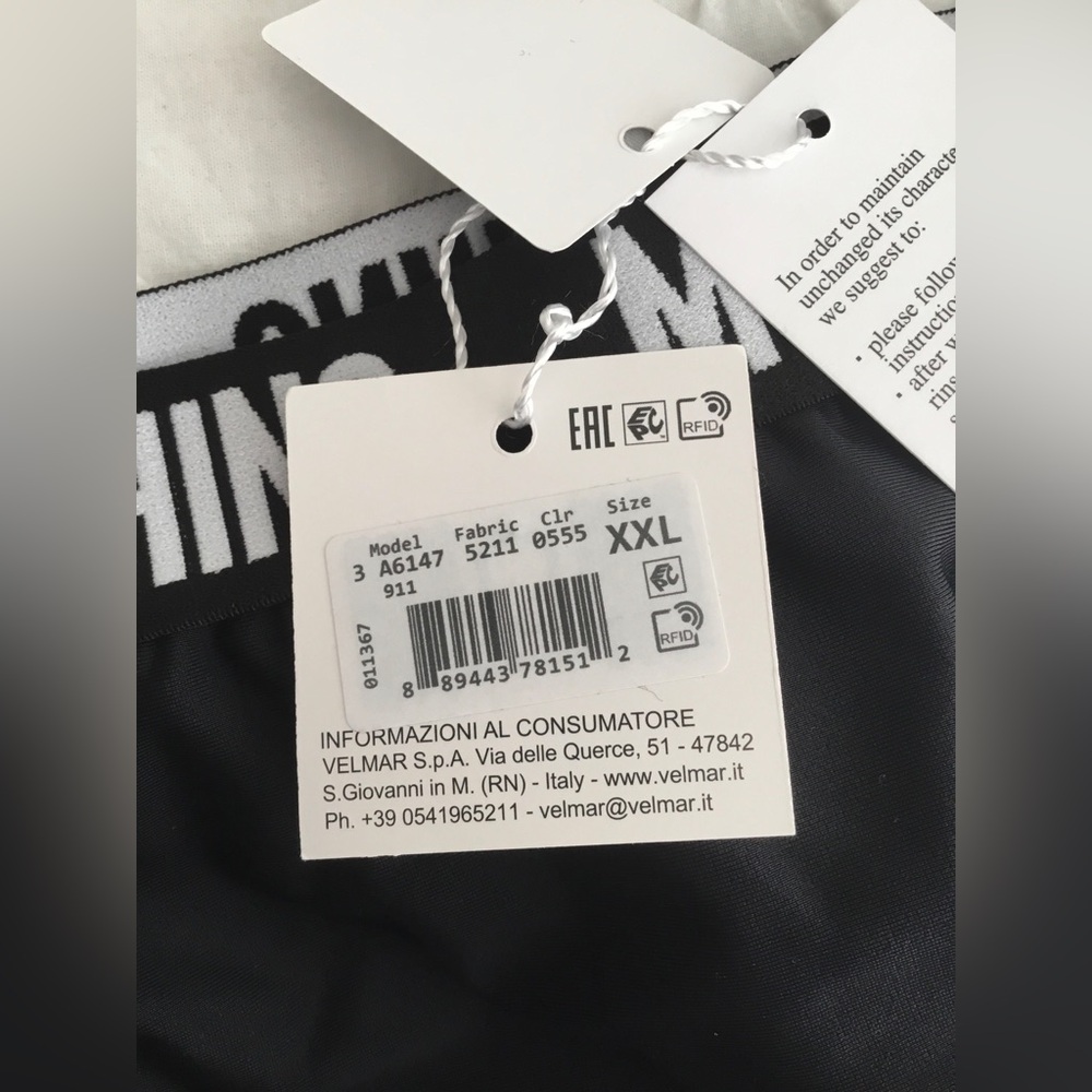 NWT Men’s Moschino Speedo Swim Briefs - Picture 9 of 9